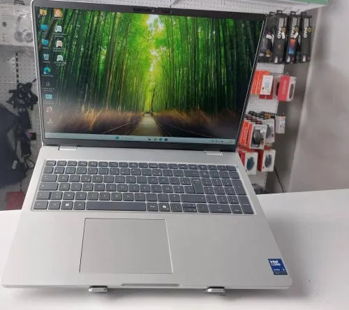 DELL PRO 16 ULTRA 5 235U V PRO
