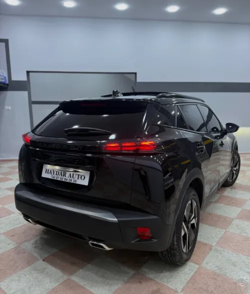 Peugeot 2008 2024 GT