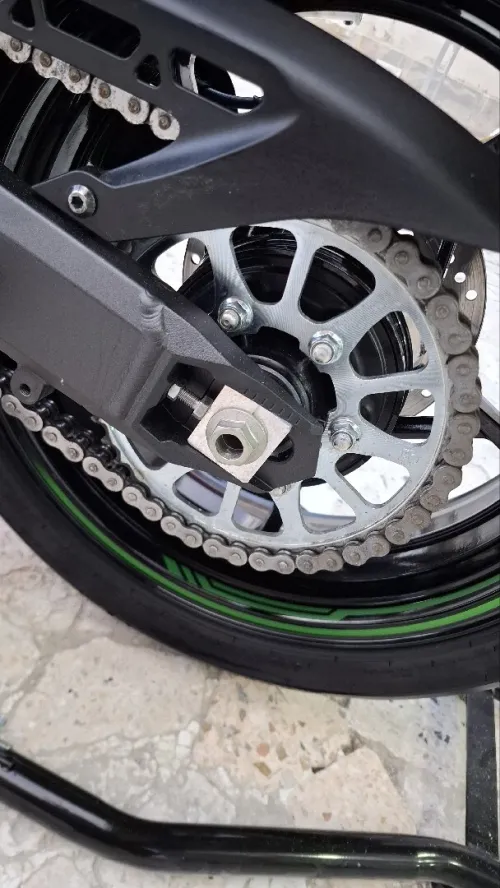 Kawasaki Z900 2025