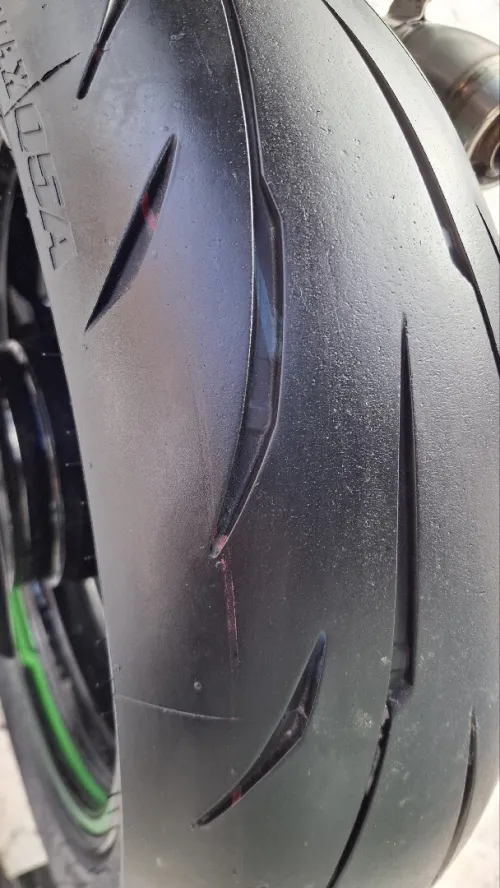 Kawasaki Z900 2025