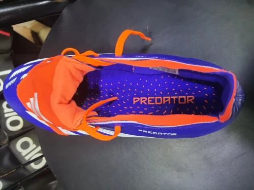 Solier adidas predator