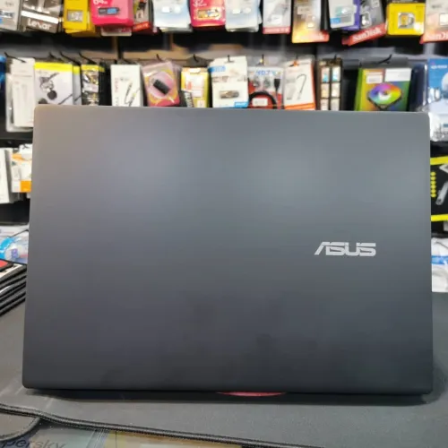 Asus Corée 5 / Ram 16gb DDR5 /512GB SSD NVME GEN 4 / RTX 4050/ 144HZ