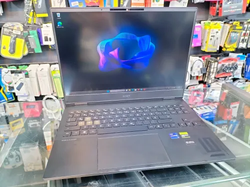 Hp omen i9 13900HX /ram 32GB /SSD 1tb / rtx 4070 8gb/ écran 16" 244HZ