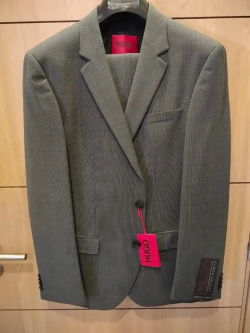 Costume Hugo