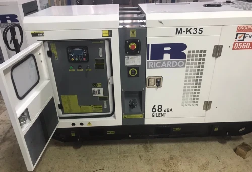 GROUPE ÉLECTROGÈNE RICARDO 31/35 KVA DISPONIBLE