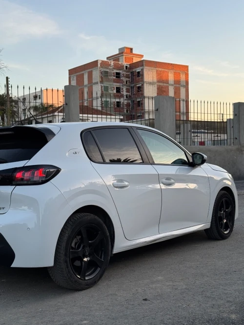 Peugeot 208 2022 Allure
