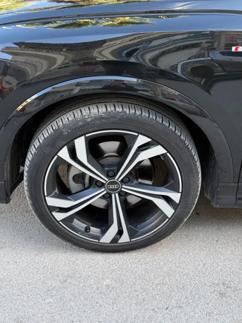 Audi Q3 2023 S-line