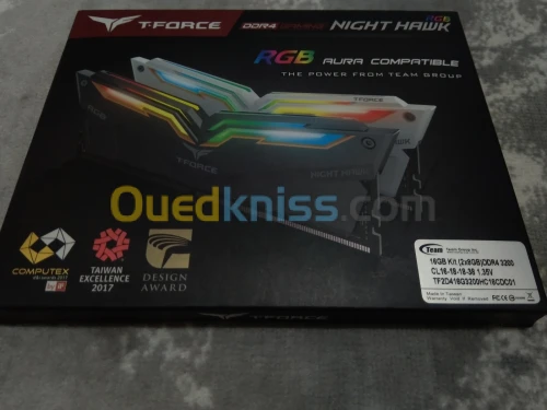 NIGHT HAWK RGB DDR4 (8gb*2) 16gb 3200 CL16-18-18-38 Blanc