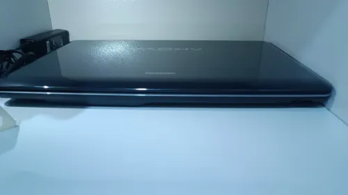 LAPTOP i3-2350M / 12GB RAM / 256GB SSD + 500GB HDD / Dolby Audio / Medion Akoya