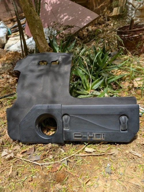 Cache moteur e-HDi (Peugeot / Citroën)