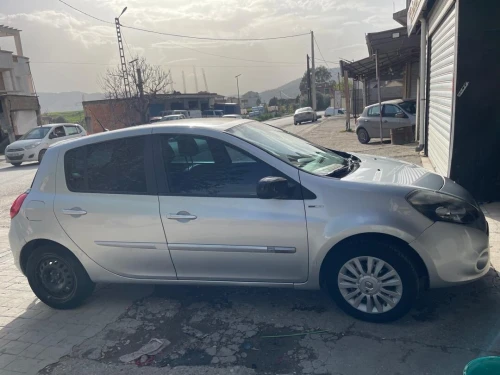 Renault Clio 3 2012 Night and Day