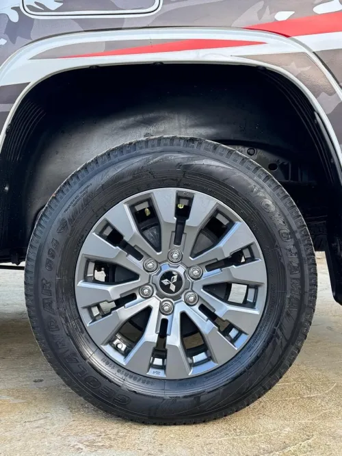 Mitsubishi L200 SPORTERO BLACK 4X4 2.5 184CV 2025 Esxclusive