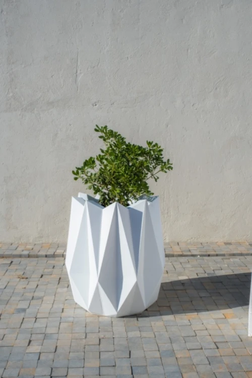 Pots de fleurs en GRC 