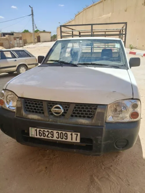 Nissan Hardbodi 2009 