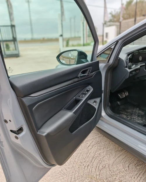Volkswagen Golf 8 2021 GTE
