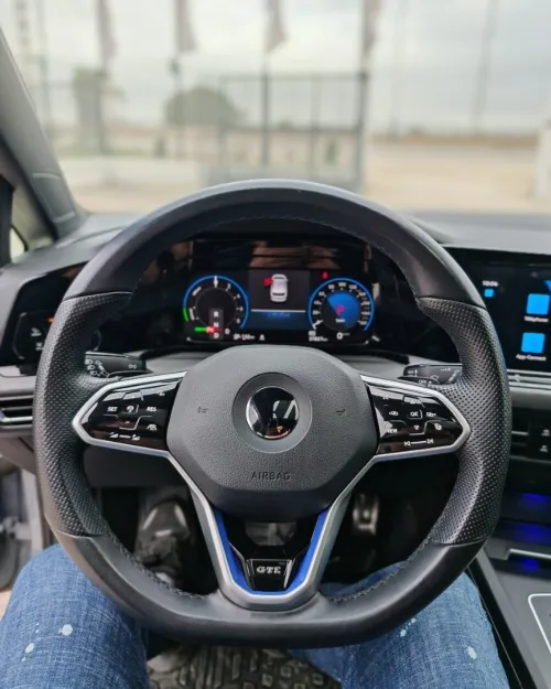 Volkswagen Golf 8 2021 GTE