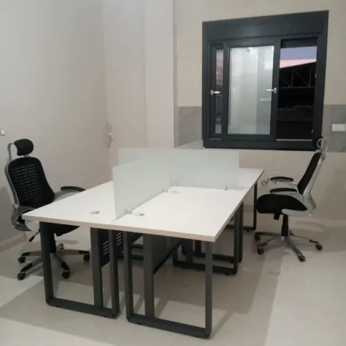 Stations de travail - work station 4 postes avec séparation