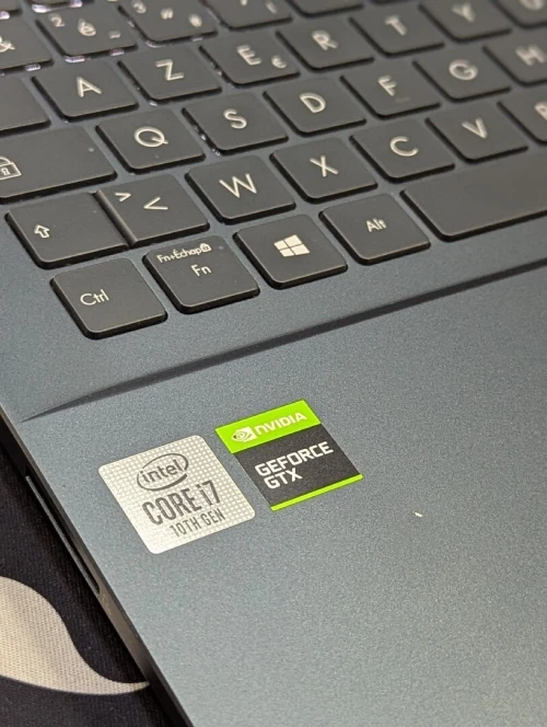 ASUS ZENBOOK PRO 15 I7-10870H 16GB 512 GB FHD 15.6" TACTILE NVIDIA GEFORCE 1650