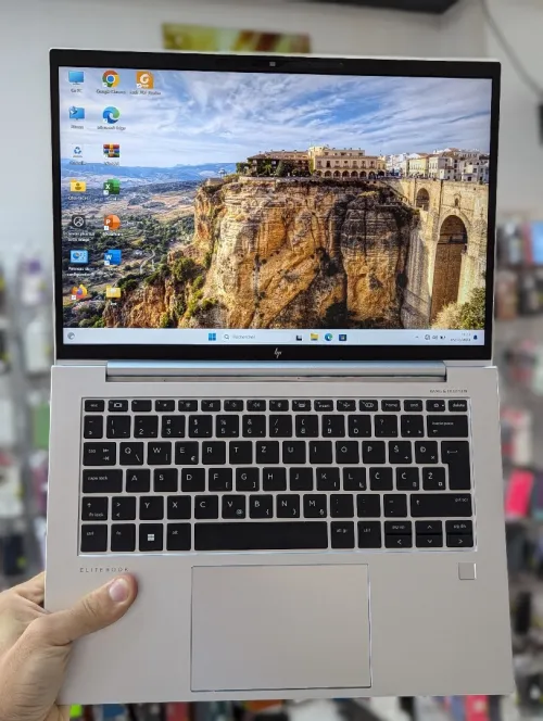 HP ELITBOOK 845 G10 AMD RYZEN 5 PRO 7540U  16 GB RAM 512 SSD  ECRAN 14" FULL HD