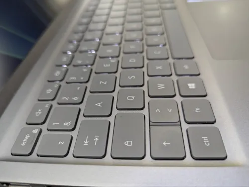 Dell INSPIRON 15 5510 I7-11370H 16GB 1000 GB SSD FULL HD 15.6"