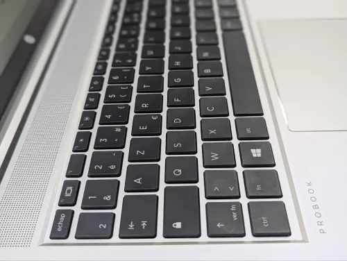 HP PROBOOK 650 G8  I5-1145G7 11 TH GÉNÉRATION 16GB RAM 256 SSD  ECRAN 15.6" FULL HD