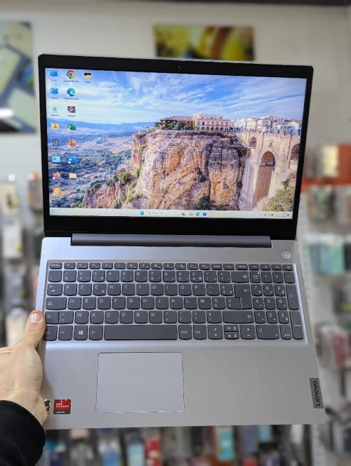 LENOVO  IDEAPAD 3 AMD RYZEN 7 3700U 8GB 128 SSD + 1 TERA HDD 15.6 POUCE FHD
