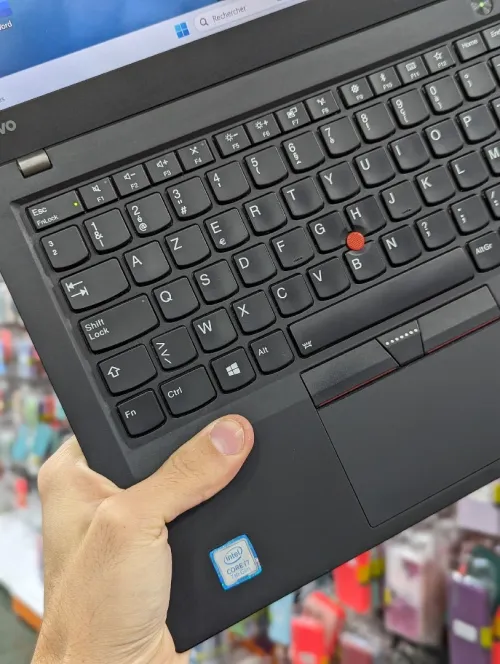 LENOVO THINKPAD X1 CARBON i7 7TH 8 GB RAM 256 SSD 14" FULL HD