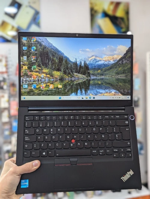 LENOVO THINKPAD E14 I5 1135G7 16GB 256 SSD FULL HD 14 "