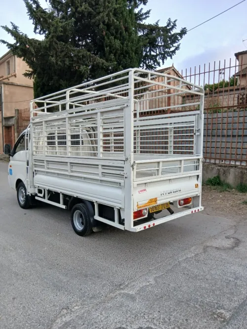 Hyundai H100 2012