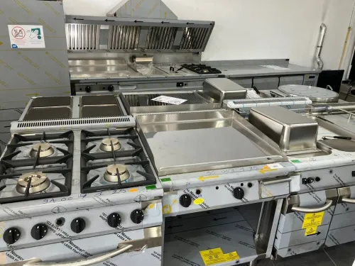 EQUIPEMENT DE CUISINE IMB