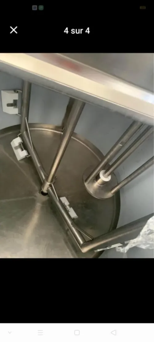 CUVE EN INOX POUR L'INSUSTIRE AGRO-ALIMENTAIRE, PHARMACEUTIQUE ET COSMETIQUE