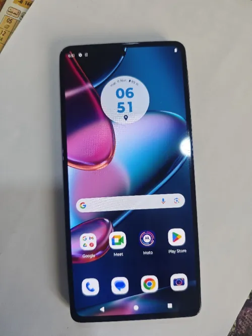 Motorola + Edge 2022