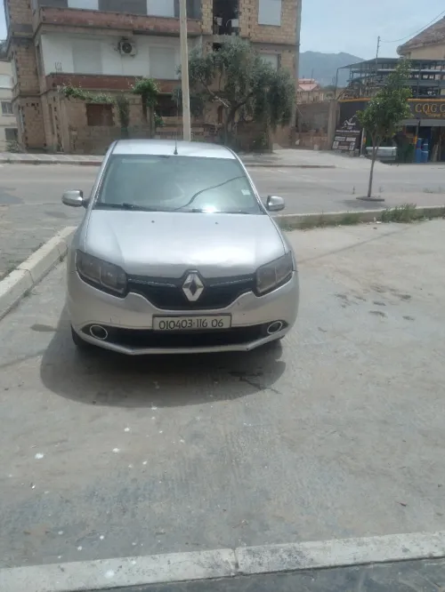 Renault Symbol 2016 Collection