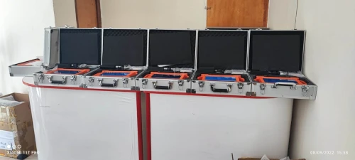 دراسة ميدانية للكشف عن المياه السطحية و الجوفية تحت سطح الأرض بطرق العلمية الحديثة 
