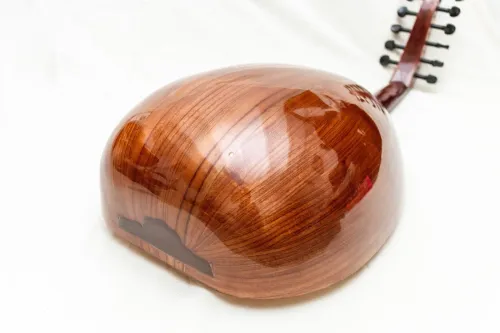 Oud / عود