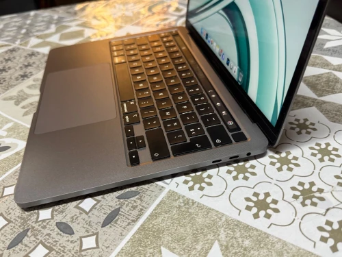 Mak book pro 2020