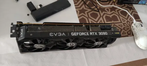Evga RTX 3090 24 gb cx3