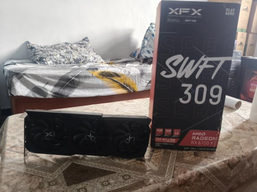 XFX RX 6700xt 12 gb