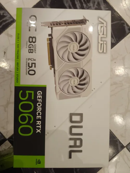 Asus rtx 5060 dual white