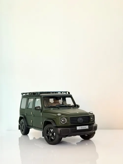 Mercedes Classe G miniature 1/18 Norev sous emballage