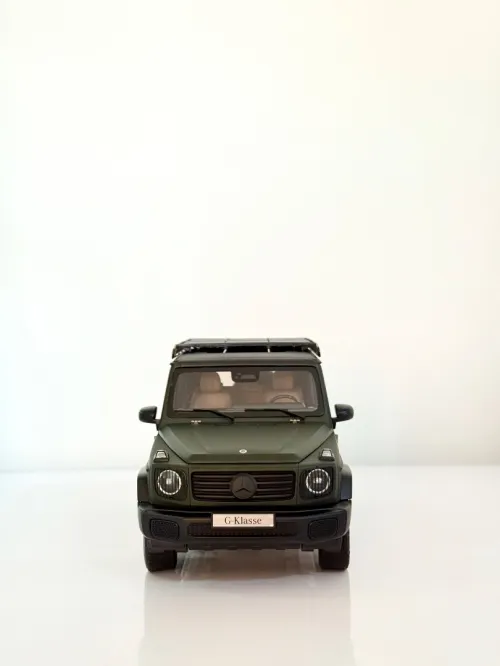Mercedes Classe G miniature 1/18 Norev sous emballage