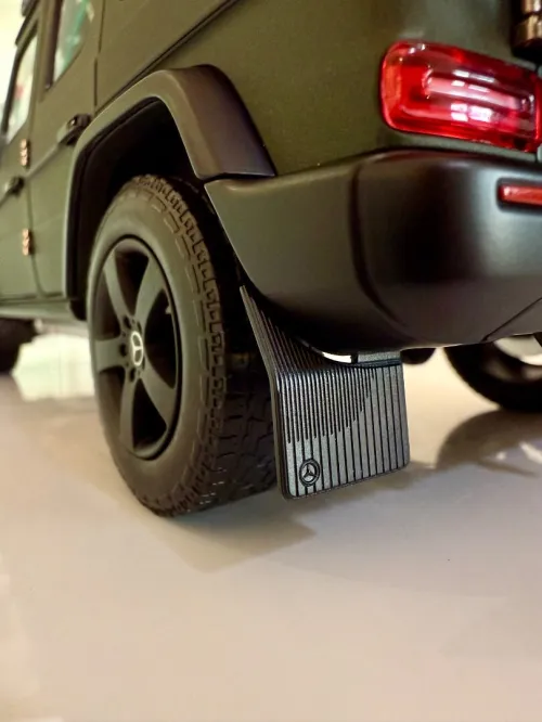 Mercedes Classe G miniature 1/18 Norev sous emballage