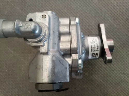 Pompe de direction Master 3