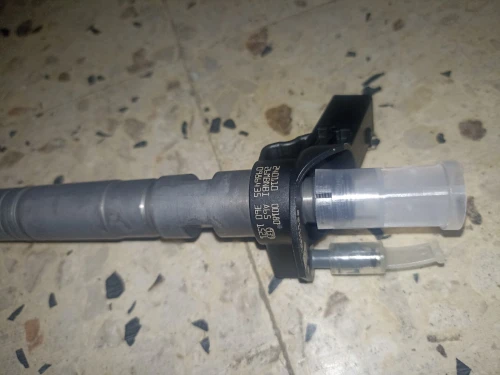 Injecteur Volkswagen Tiguan 2008+ Q5 A4 golf 6...2.0 tdi 