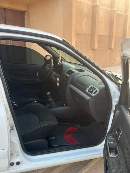 Renault Clio Campus 2012 Bye bye
