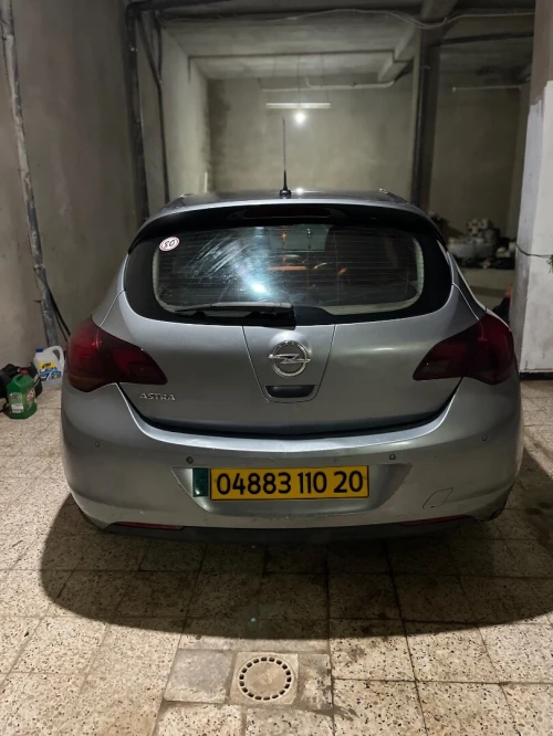 Opel Astra 2010 SPORT