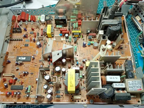 Diagnostic et réparation ancienne TV CRT et moniteur pc CRT