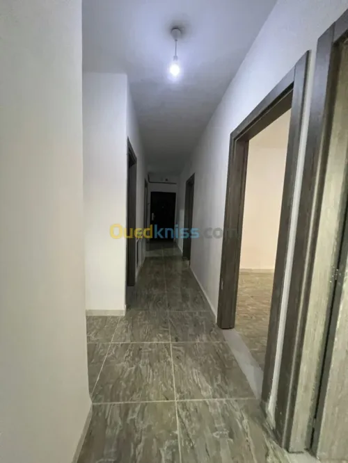 Location Appartement F4 Alger Rahmania