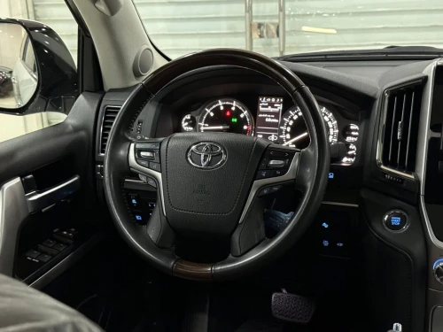 Toyota Land Cruiser  2021 V8 Vxr grand touring S