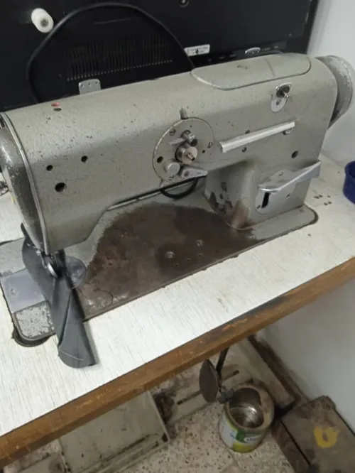 Machine à coudre industrielle pour cuir et chossures